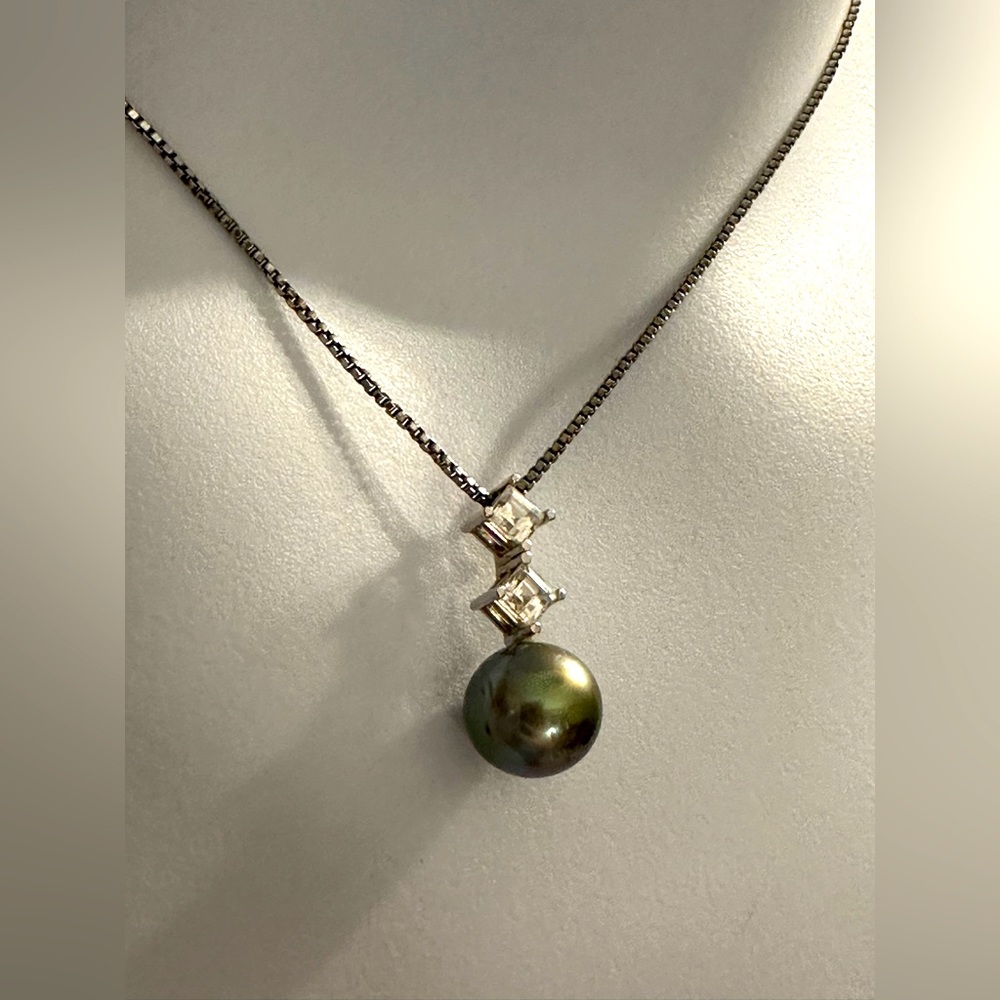 Tahitian Pearl Necklace